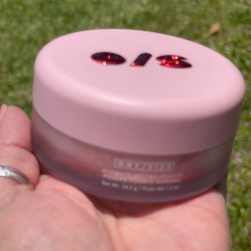 ONE/SIZE By Patrick Starrr Ultima Blurring Setting Powder In Ultra Pink - Picture 4 of 16